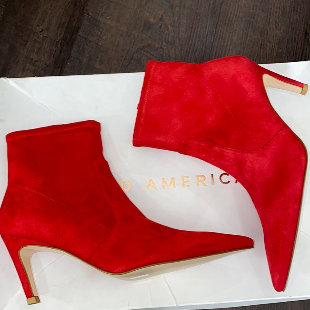 Good American The Icon Bootie